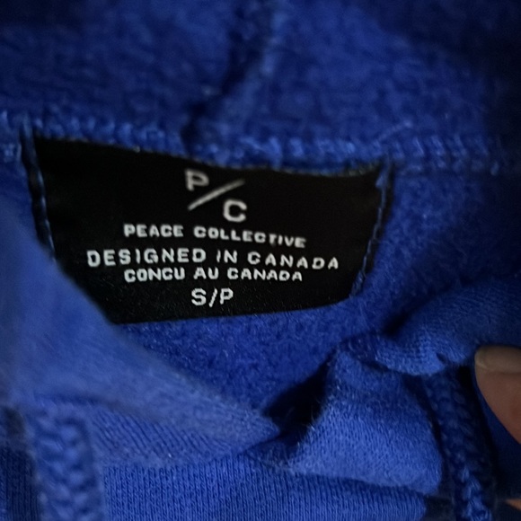 Pre-Owned Peace Collective Home Is Toronto, Men size S, in great condition. - Picture 3 of 4